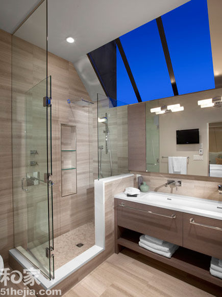 15个卫浴瓷砖设计 巧思鲜活小空间
